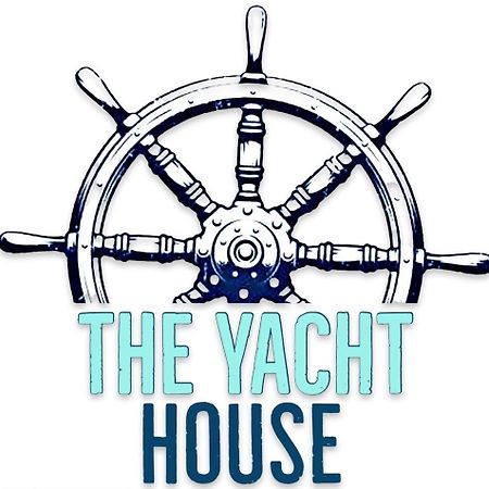 ホテル The Yacht House ハートビーズポート エクステリア 写真